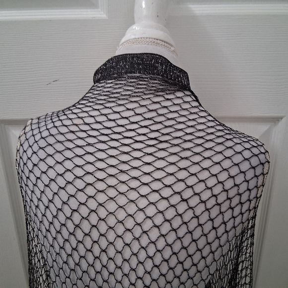 Black Fishnet Scarf With Fringe - Picture 4 of 5